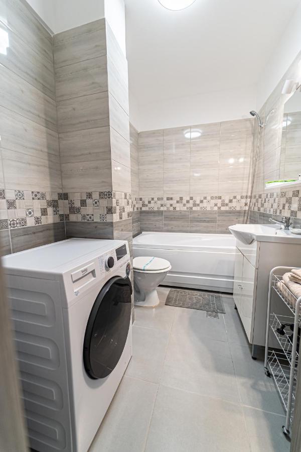 Apartament Delux Бакэу Экстерьер фото