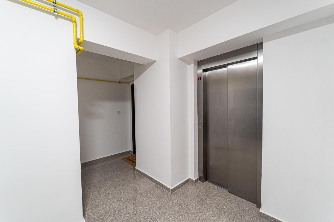 Apartament Delux Бакэу Экстерьер фото